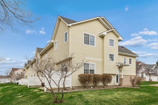 3200 Juniper Circle, D, Woodbury, MN 55125