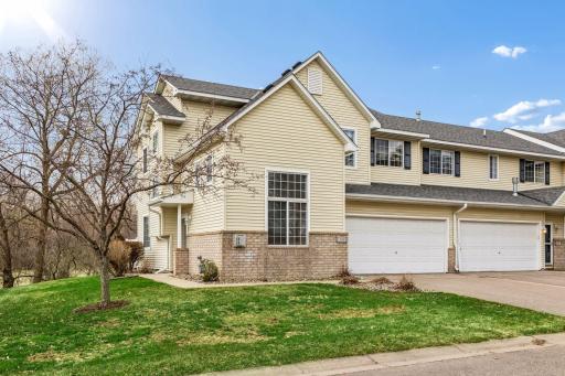 3200 Juniper Circle, D, Woodbury, MN 55125