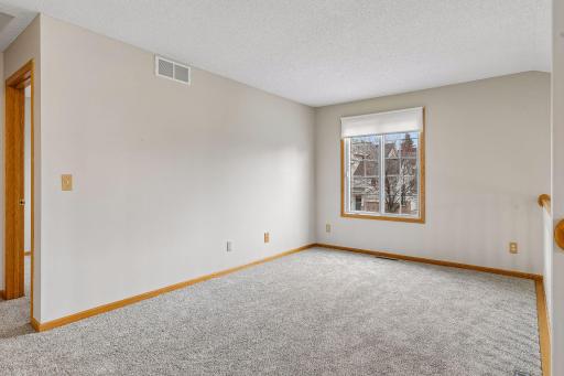 3200 Juniper Circle, D, Woodbury, MN 55125