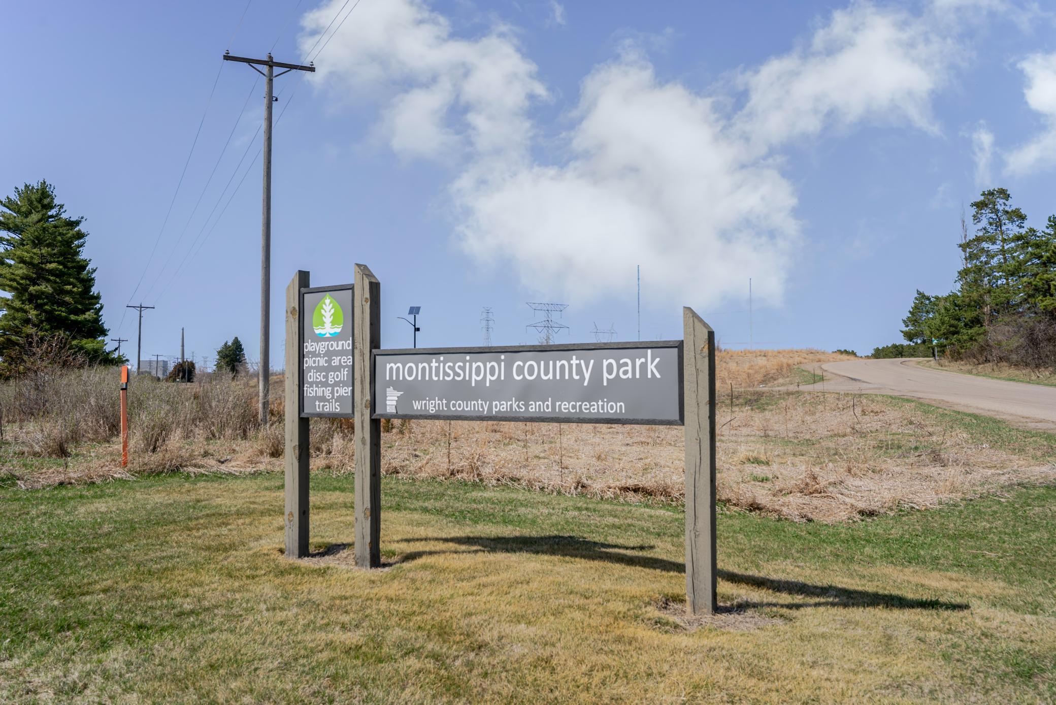 Montissippi County Park - only 1.2 miles away!