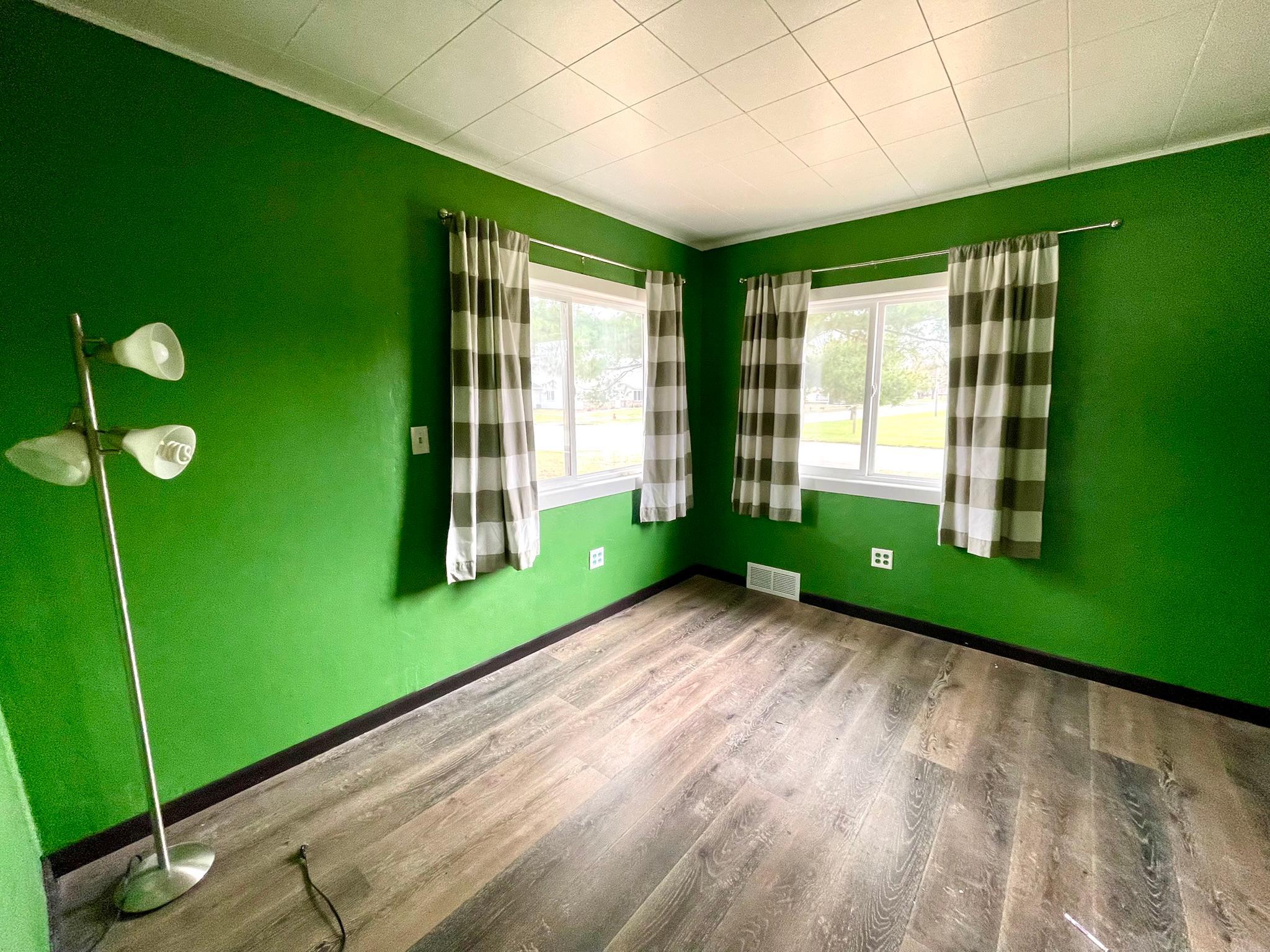 Main level bedroom