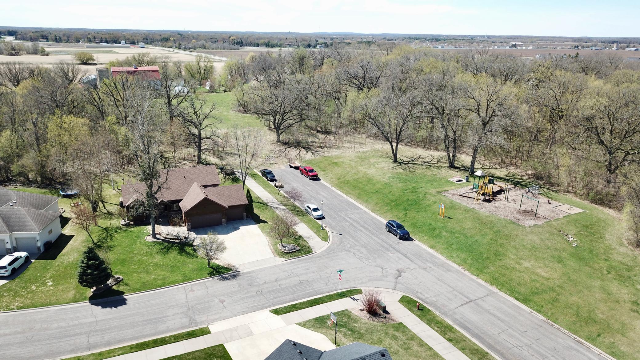 Dave - Sartell Corner Lot - 50.jpeg