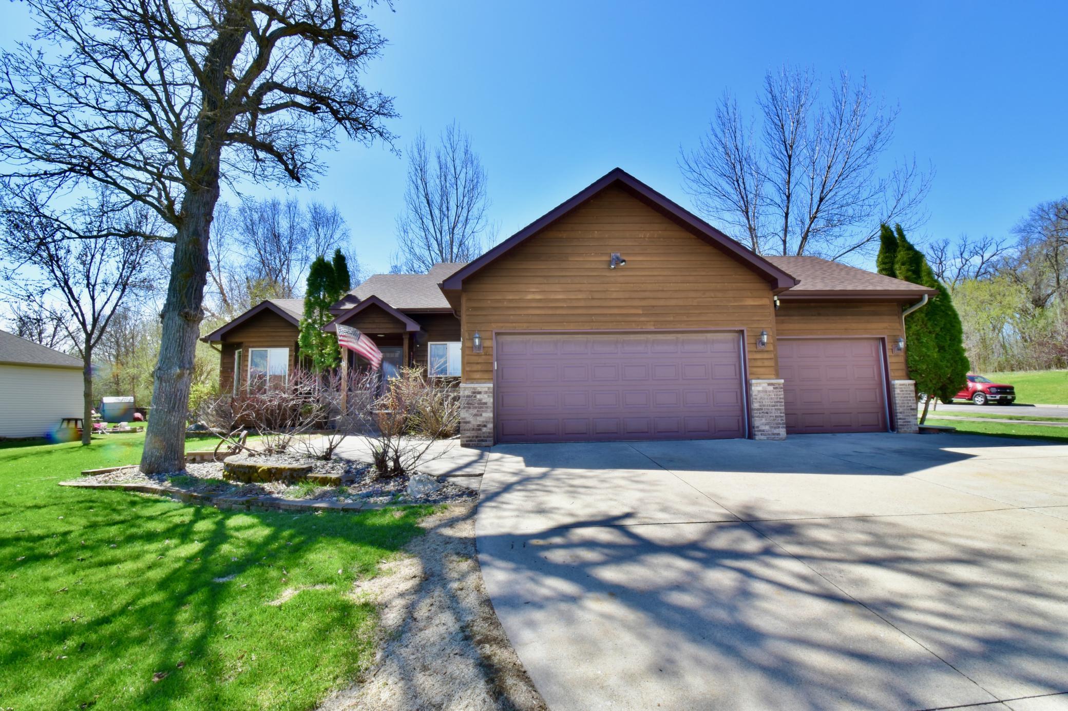 Dave - Sartell Corner Lot - 38.jpeg