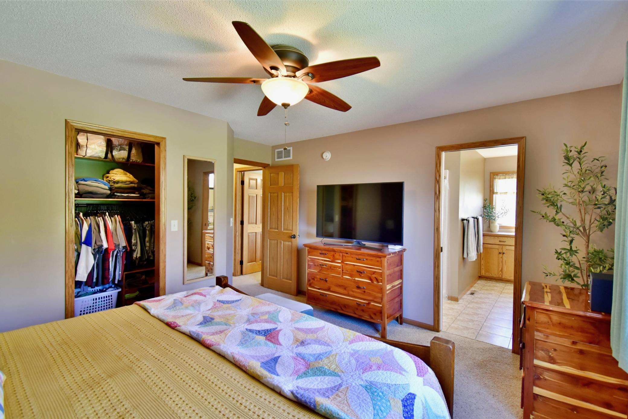 Dave - Sartell Corner Lot - 27.jpeg