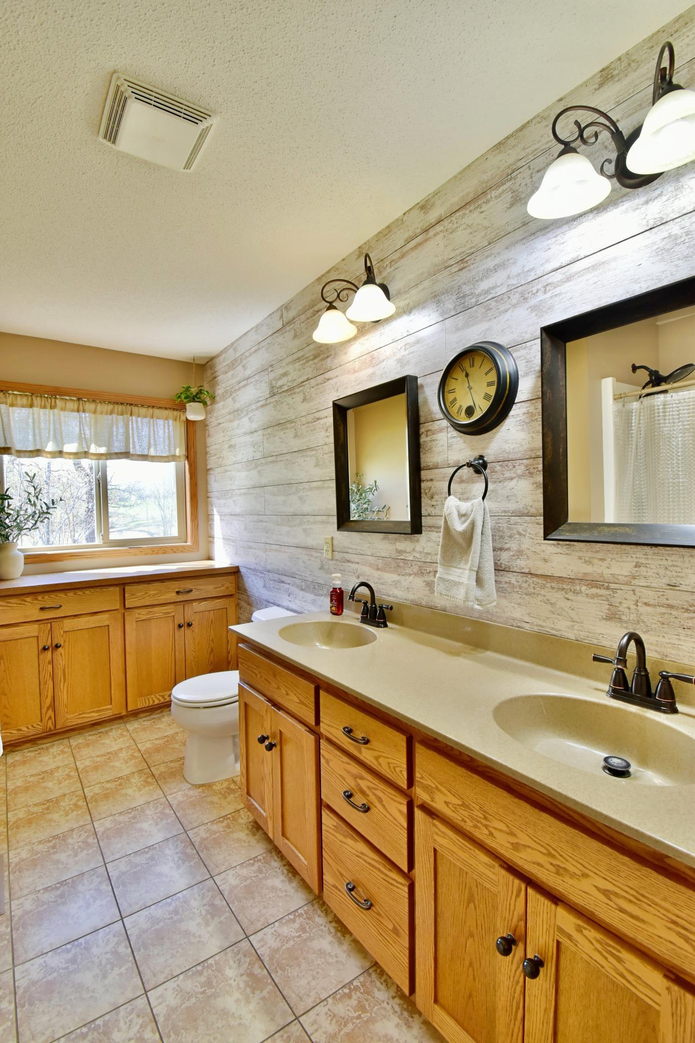 Dave - Sartell Corner Lot - 25.jpeg