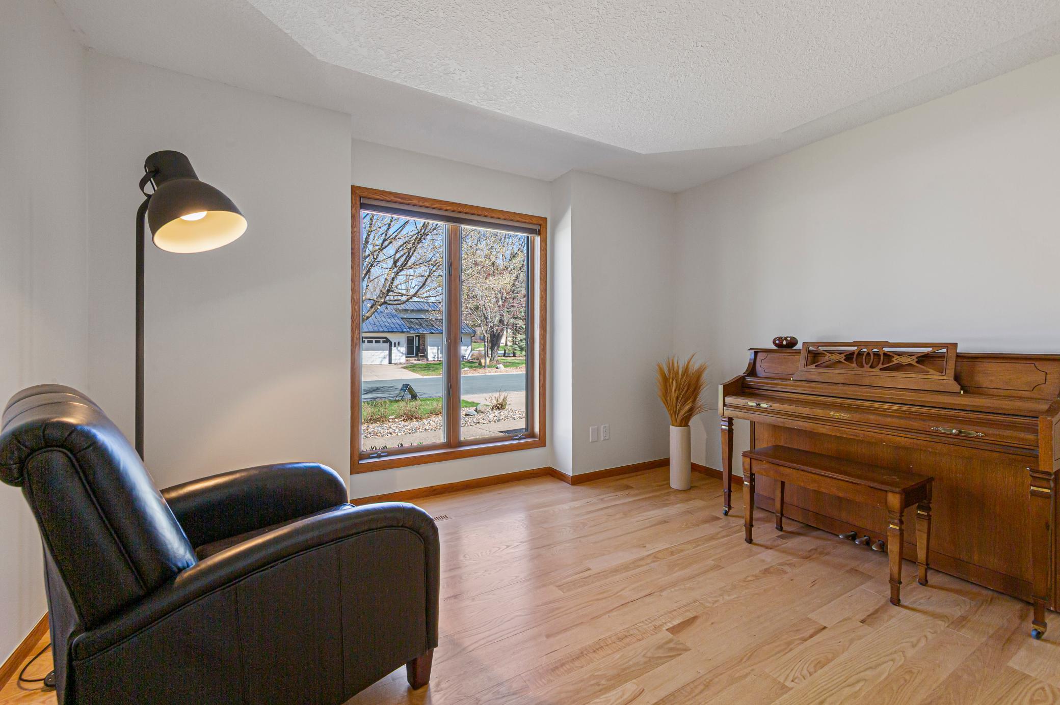 8 Formal Dining/Sitting Room.jpg