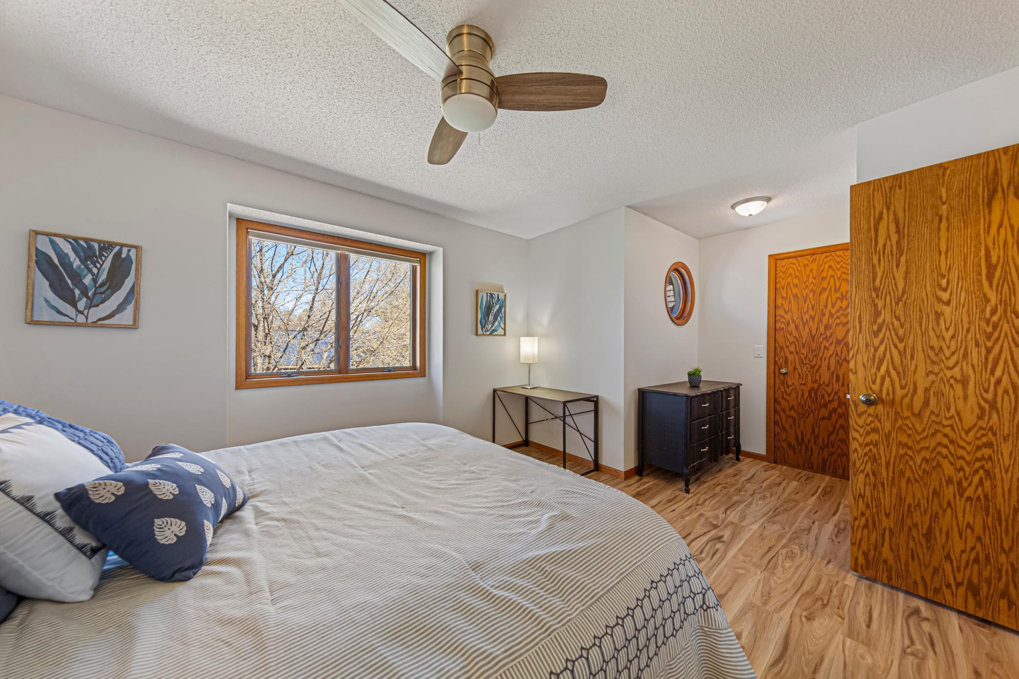 Upper Level Bedroom2/W/I Closet/Newer Flooring.jpg