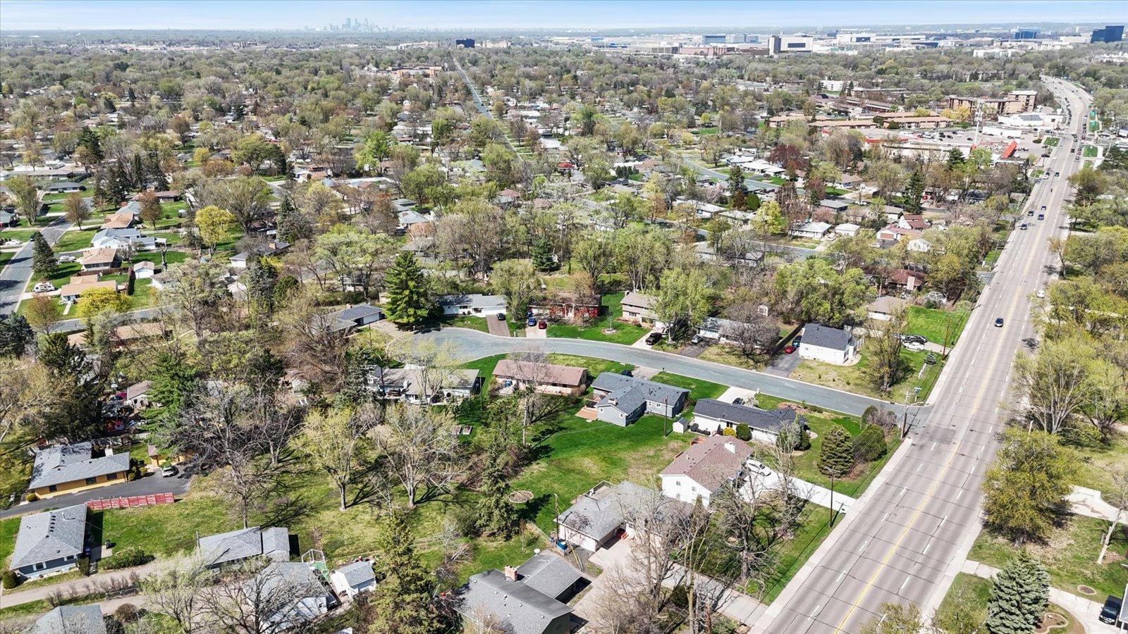 06-DJI_20260422145538_0889_D.jpg