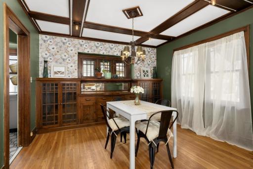 3635 Sheridan Avenue N, Minneapolis, MN 55412