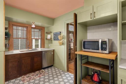 3635 Sheridan Avenue N, Minneapolis, MN 55412