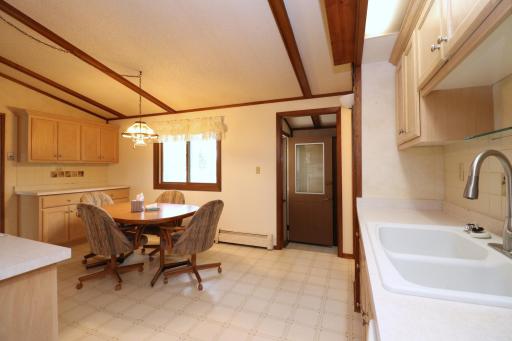 14873 Pixie Point Circle SE, Prior Lake, MN 55372