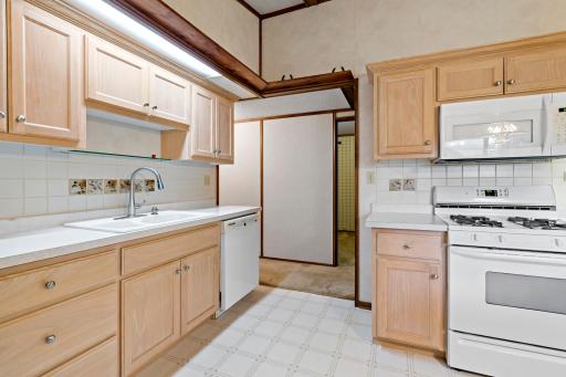 007 14873 Pixie Point Cir Prior Lake MN_0025.jpg