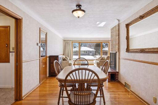 1947 Yorkshire Court, Saint Paul, MN 55116