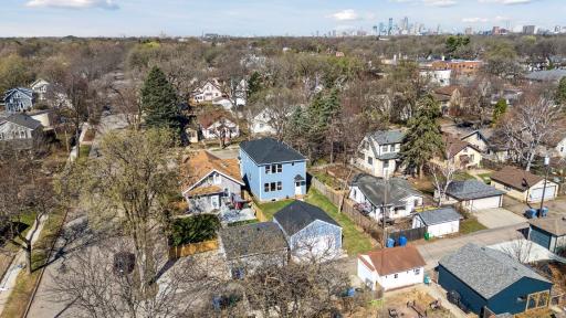 Located in South Minneapolis just minutes to downtown Minneapolis, major highways, and everyday essentials. Easy commute with quick access to restaurants, coffee shops, and shopping.