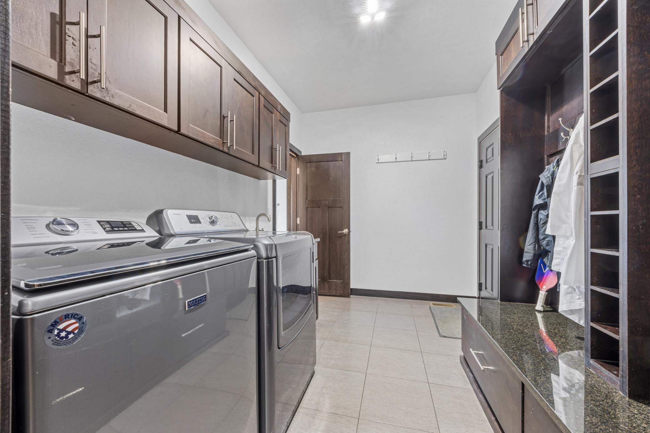 Mud/Laundry Room