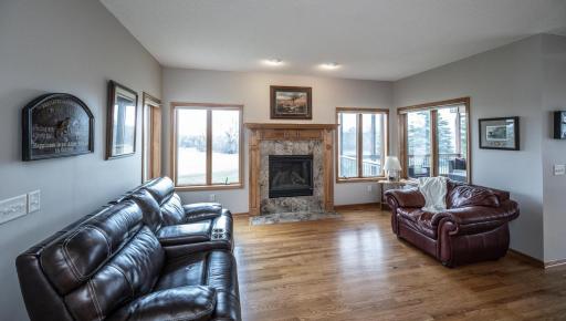 25900 Highview Avenue, Farmington, MN 55024