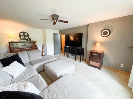 906 S Whitford Street, Fergus Falls, MN 56537