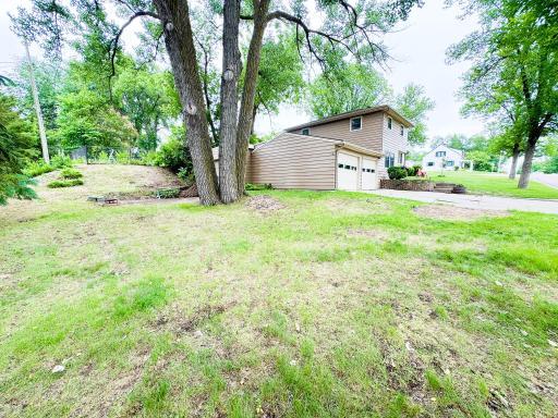 906 S Whitford Street, Fergus Falls, MN 56537