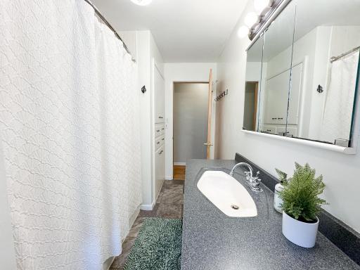 906 S Whitford Street, Fergus Falls, MN 56537