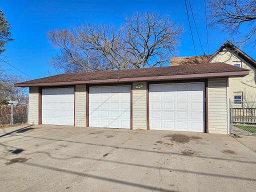 609 3rd Street NE, Little Falls, MN 56345