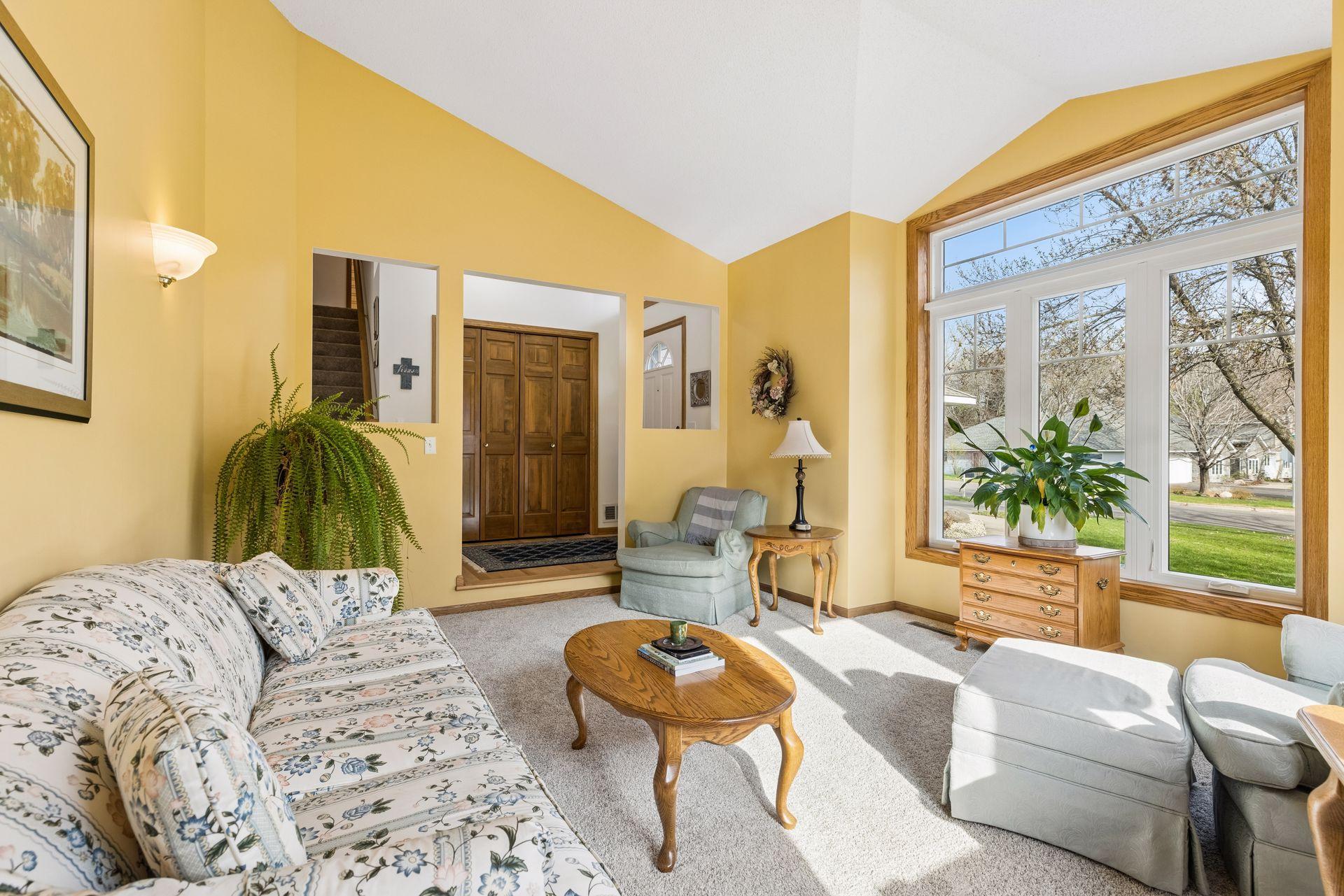 Another view of the sunroom—perfect for slow mornings and coffee.