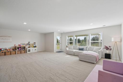 3973 Kokanee Lane N, Lake Elmo, MN 55042