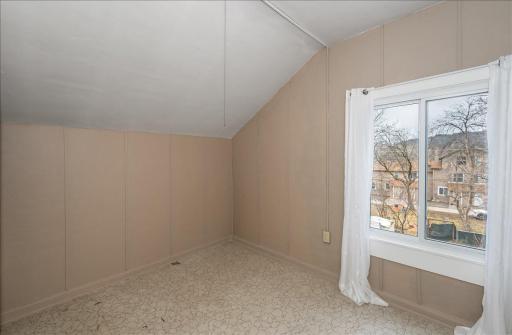 1443 90th Avenue W, Duluth, MN 55808