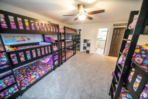 2209 Beacon Dr SW, Rochester, MN 55902