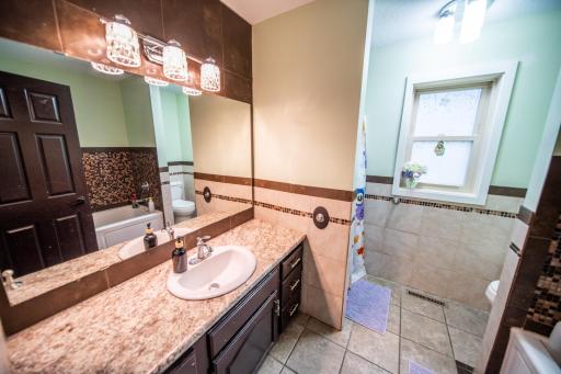 2209 Beacon Dr SW, Rochester, MN 55902