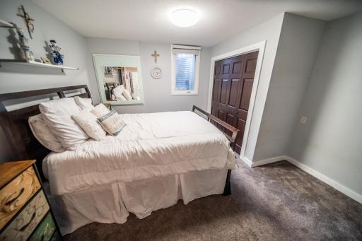 2209 Beacon Dr SW, Rochester, MN 55902