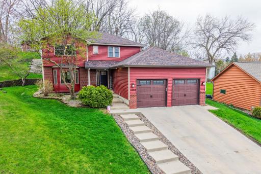 2209 Beacon Dr SW, Rochester, MN 55902