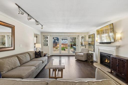 5404 Interlachen Boulevard, Edina, MN 55436