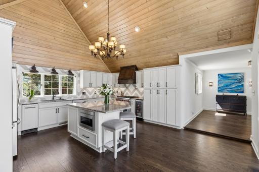 5404 Interlachen Boulevard, Edina, MN 55436