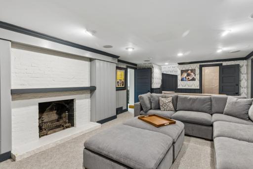 5404 Interlachen Boulevard, Edina, MN 55436