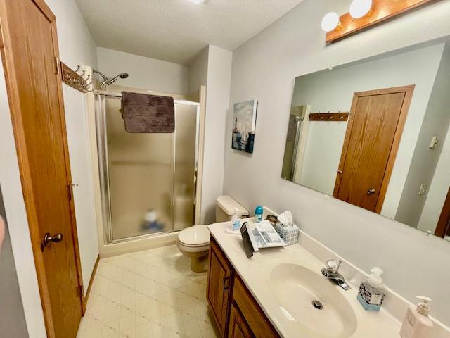 MAIN LEV. BATH