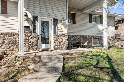 114 6th Avenue NW, Waseca, MN 56093
