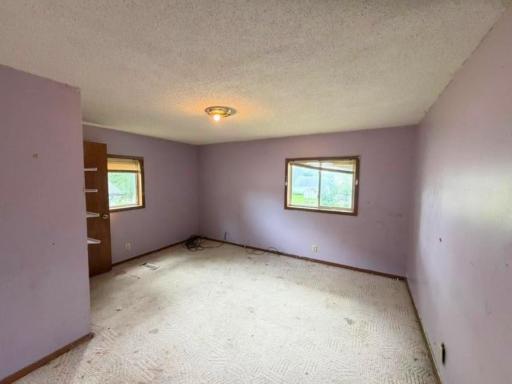 114 6th Avenue NW, Waseca, MN 56093