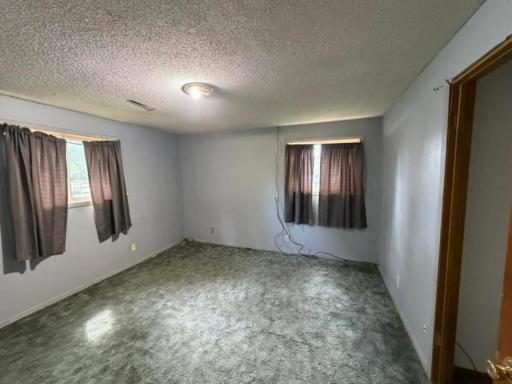 114 6th Avenue NW, Waseca, MN 56093