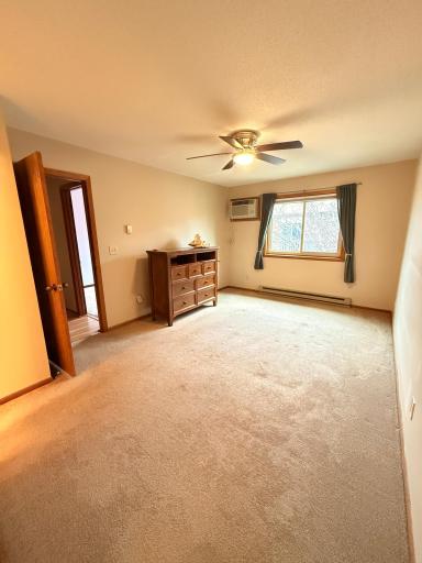 2550 18th Street S, 201, Fargo, ND 58103