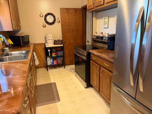 2124 Kenneth Drive, Albert Lea, MN 56007