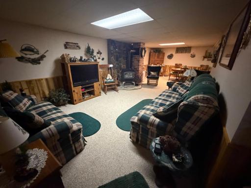 2124 Kenneth Drive, Albert Lea, MN 56007