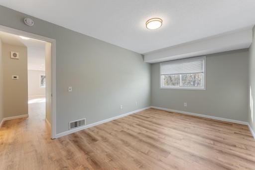 12318 Oak Leaf Court, Burnsville, MN 55337