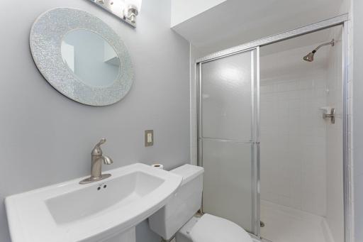 12318 Oak Leaf Court, Burnsville, MN 55337