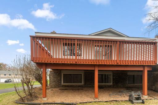 12318 Oak Leaf Court, Burnsville, MN 55337