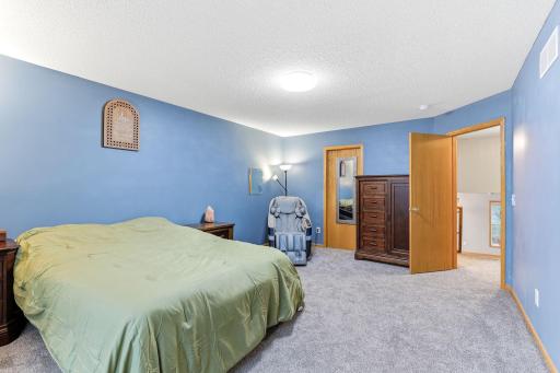 17810 70th Place N, Maple Grove, MN 55311