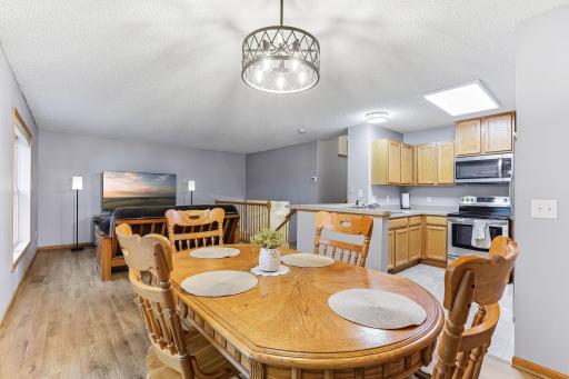 17810 70th Place N, Maple Grove, MN 55311