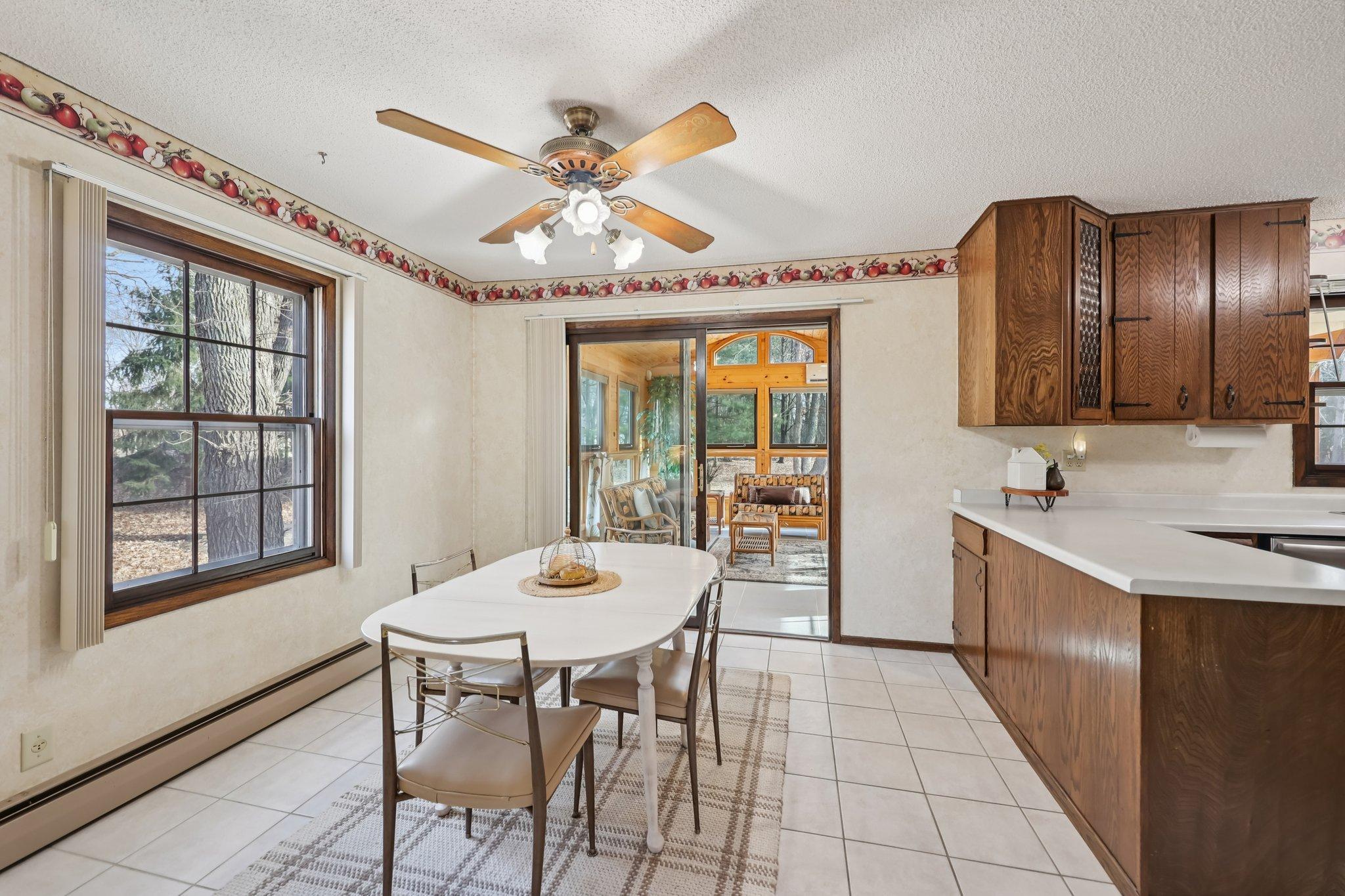 19-web-or-mls-Marmoset St-S1003-019.jpg