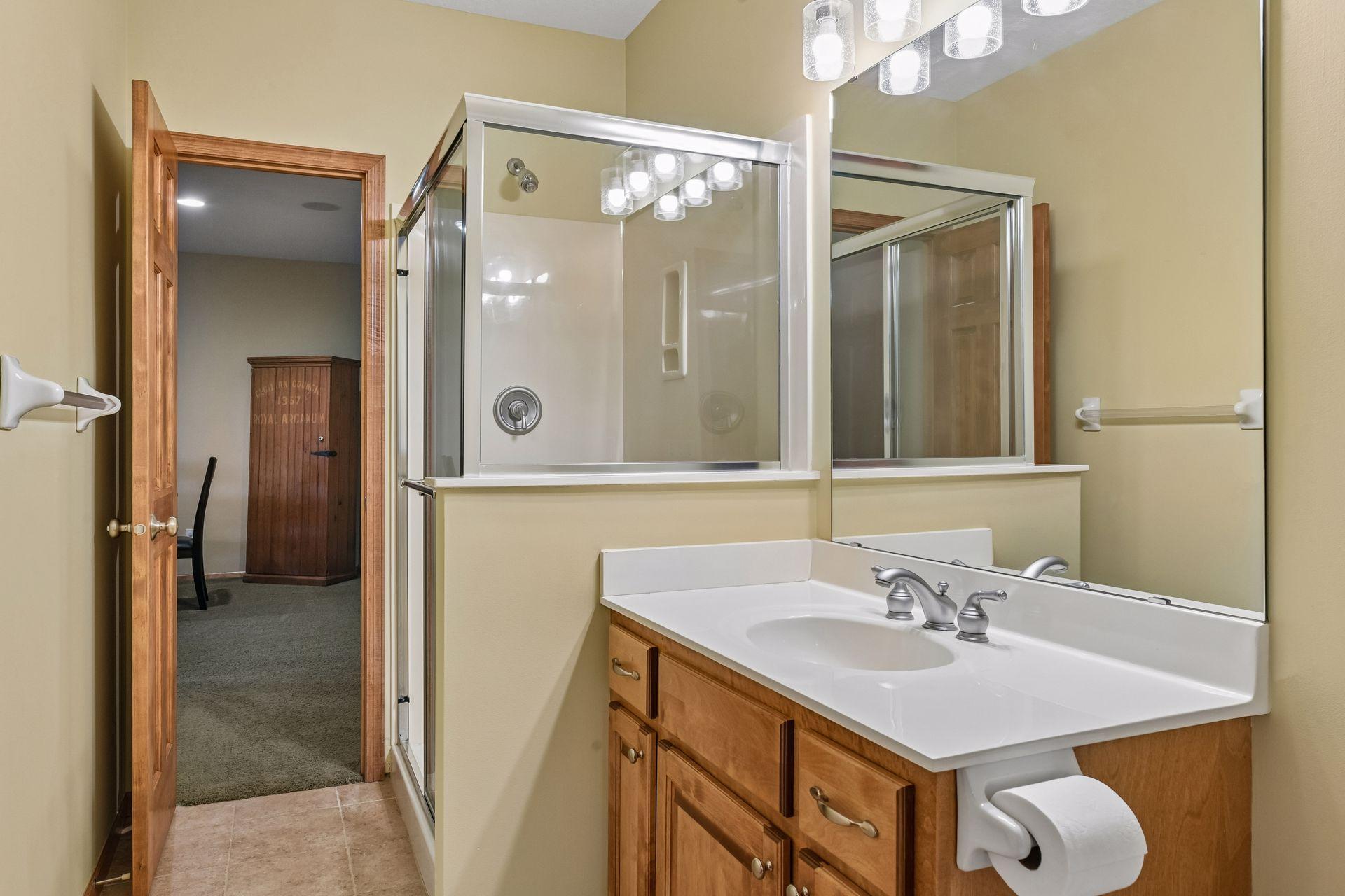 A 3/4 bathroom completes the lower level.