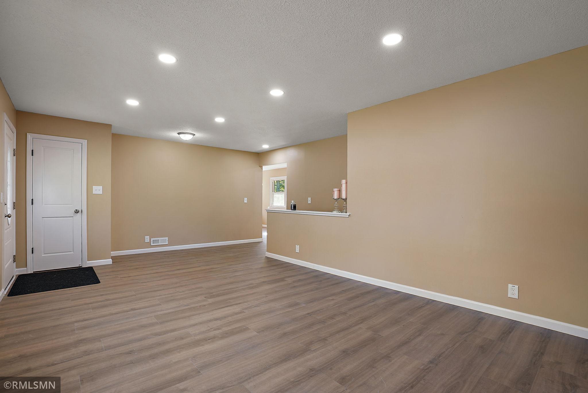 4-web-or-mls-First Person Visuals00341.jpg