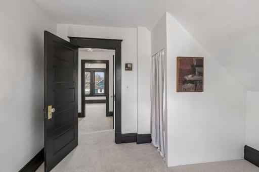 4523 James Avenue N, Minneapolis, MN 55412